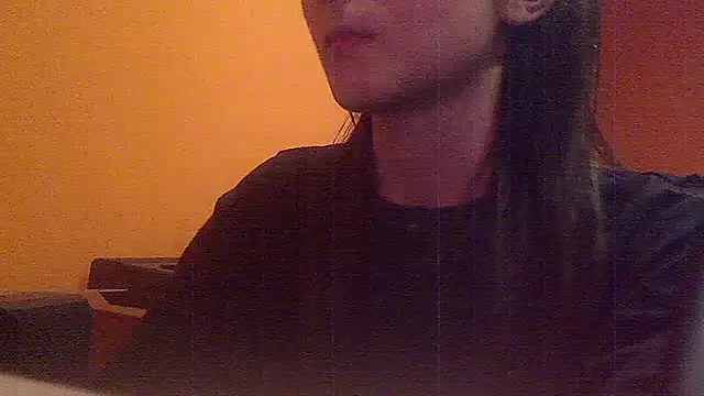 Analitayoung online show from March 2026 11:30:02 PM