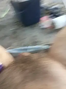 Snapshot of Cloudin_around chatting on September 2025 09:31:01 PM Cloudin around online show from September 2025 09:31:01 PM