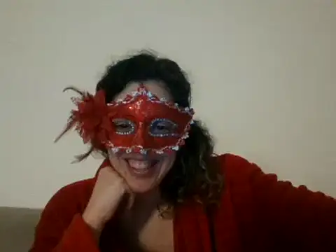 couple-tuga online show from January 2025 10:32:02 PM