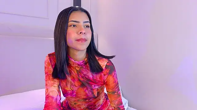 NaomiKlarc online show from January 2026 11:45:02 AM