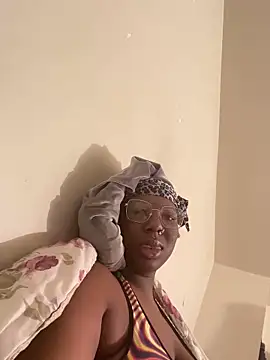 DamnBubbles online show from February 2025 04:36:02 AM