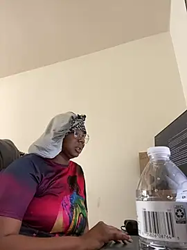 DamnBubbles online show from February 2025 06:13:02 PM