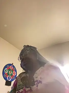 DamnBubbles online show from March 2025 03:04:02 AM