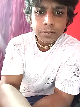 Snapshot of Remo0 chatting on September 2025 12:27:02 PM Remo0 online show from September 2025 12:27:02 PM