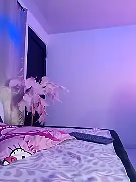 Snapshot of PaulaOrtiz_1 chatting on March 2025 02:29:02 PM PaulaOrtiz 1 online show from March 2025 02:29:02 PM