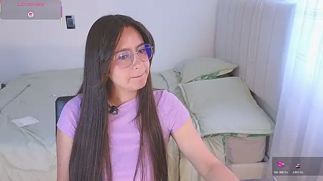 Snapshot of Gretta_Hot chatting on February 2026 11:54:02 AM Gretta Hot online show from February 2026 11:54:02 AM