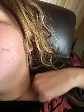 mamifresita online show from March 2026 07:57:01 PM