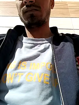 Tarun 0026 online show from February 2025 05:40:02 AM