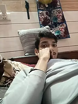 Tarun 0026 online show from September 2025 03:46:02 PM