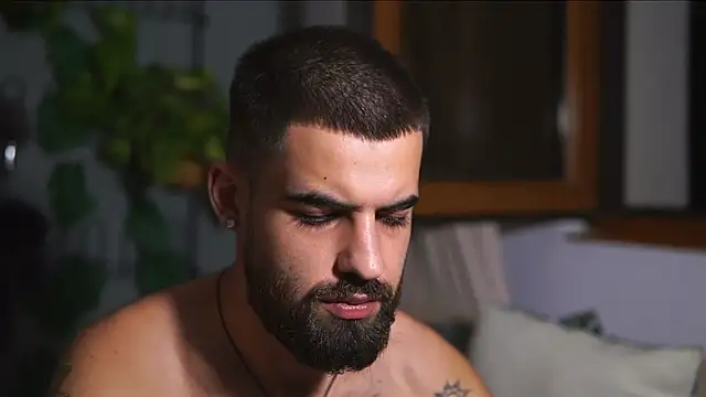 HairyRobxxx online show from September 2025 11:48:01 PM