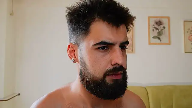 HairyRobxxx online show from July 2026 02:46:01 PM