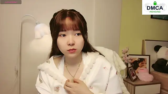 Chenjing0 online show from February 2025 05:19:02 AM