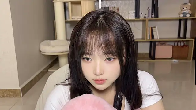 Chenjing0 online show from October 2025 02:42:01 AM