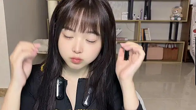 Chenjing0 online show from October 2025 02:31:02 AM