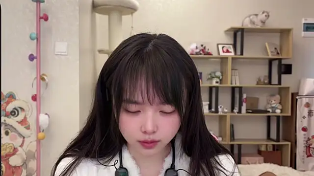 Chenjing0 online show from December 2025 04:20:03 AM