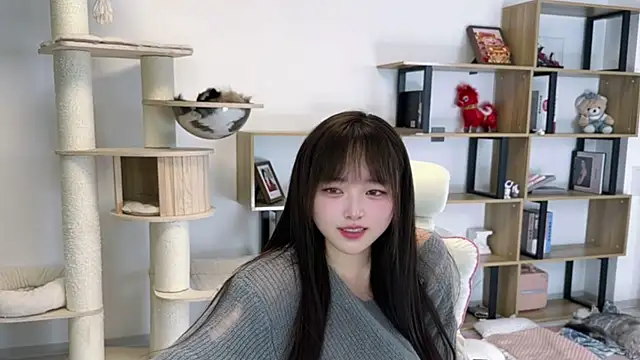 Chenjing0 online show from April 2026 01:41:02 PM