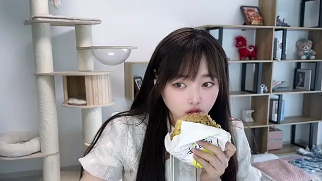 Chenjing0 online show from April 2026 04:10:02 AM