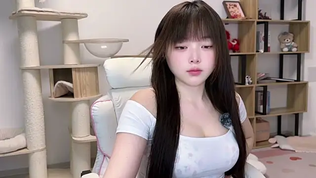 Chenjing0 online show from May 2026 12:11:01 PM
