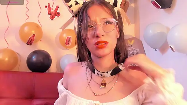 Misha Lover online show from September 2025 08:44:02 PM