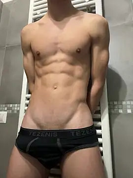 EmanuelMCL online show from January 2025 04:59:01 PM