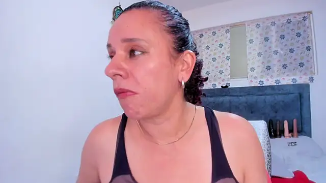 sofi saliva2511 online show from July 2026 06:18:01 PM