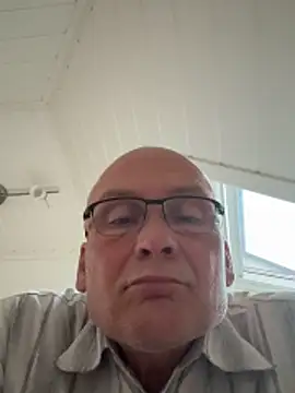 Parleg2 online show from June 2026 08:37:02 PM
