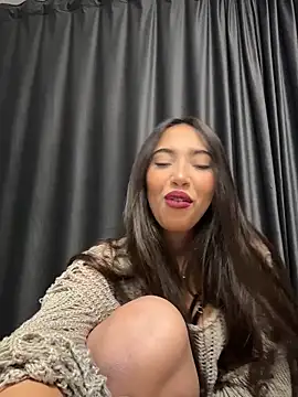 Snapshot of miaceleste chatting on November 2025 11:24:01 PM miaceleste online show from November 2025 11:24:01 PM