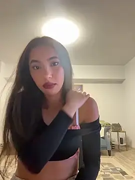 miaceleste online show from December 2025 05:53:01 PM