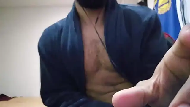 Snapshot of kevi_cocks chatting on January 2025 03:40:01 AM kevi cocks online show from January 2025 03:40:01 AM