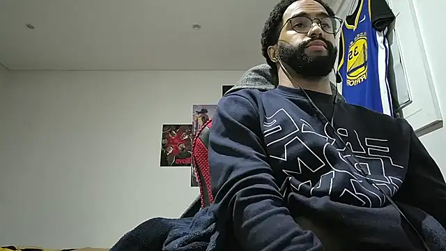 Snapshot of kevi_cocks chatting on January 2025 07:02:02 PM kevi cocks online show from January 2025 07:02:02 PM