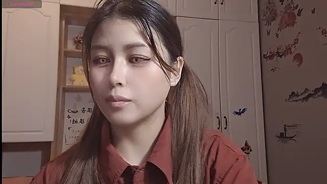 Lucky-xiuxiu online show from February 2025 03:23:02 AM