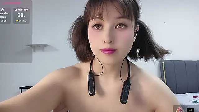 Lucky-xiuxiu online show from September 2025 06:31:02 PM