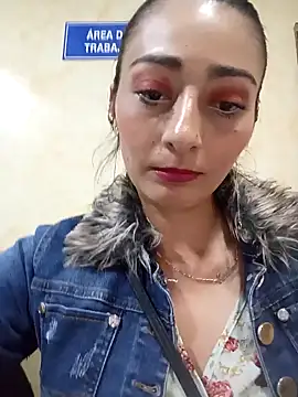 BELLA--26 online show from January 2025 07:15:01 PM