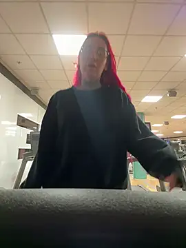 Mia-Fuchs online show from February 2026 10:28:02 PM