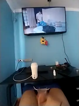 Snapshot of Elrep_tile chatting on February 2025 06:53:01 PM Elrep tile online show from February 2025 06:53:01 PM