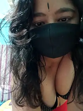 Snapshot of _MilkyBar chatting on February 2025 06:54:01 AM MilkyBar online show from February 2025 06:54:01 AM