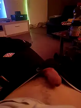 Snapshot of frankthefuck69 chatting on March 2025 11:46:01 PM frankthefuck69 online show from March 2025 11:46:01 PM