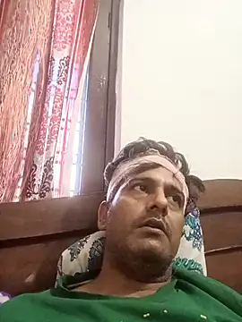 MAGNETICDADDY8 online show from March 2025 12:25:01 PM