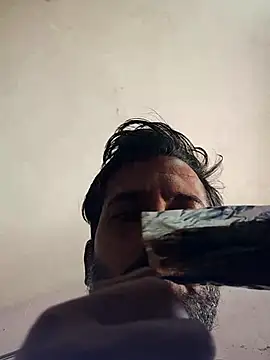 Snapshot of MAGNETICDADDY8 chatting on November 2025 07:08:02 AM MAGNETICDADDY8 online show from November 2025 07:08:02 AM