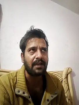 Snapshot of MAGNETICDADDY8 chatting on November 2025 04:41:02 PM MAGNETICDADDY8 online show from November 2025 04:41:02 PM