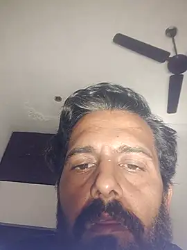 Snapshot of MAGNETICDADDY8 chatting on January 2026 07:19:01 PM MAGNETICDADDY8 online show from January 2026 07:19:01 PM