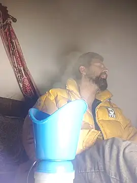 Snapshot of MAGNETICDADDY8 chatting on January 2026 10:52:01 AM MAGNETICDADDY8 online show from January 2026 10:52:01 AM