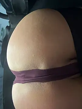 Snapshot of stormyyywinter chatting on January 2025 07:26:01 AM stormyyywinter online show from January 2025 07:26:01 AM