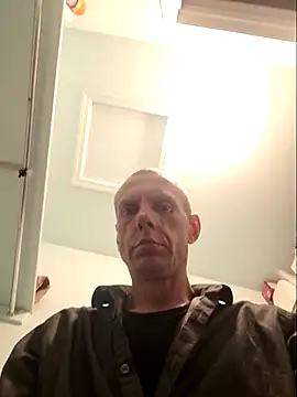 Snapshot of SoooV3ryKinky chatting on February 2025 10:46:01 AM SoooV3ryKinky online show from February 2025 10:46:01 AM