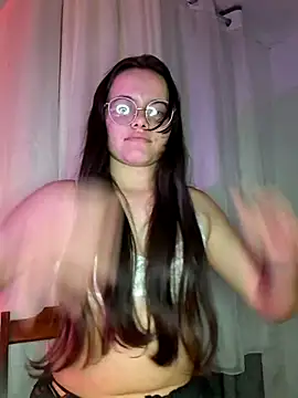 camillebr online show from May 2026 11:33:01 PM