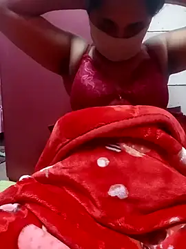 YourHotRandi online show from October 2025 06:19:02 PM