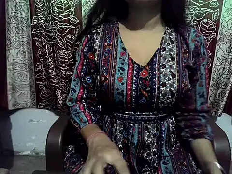 SIYA MAVI online show from October 2025 02:21:02 AM