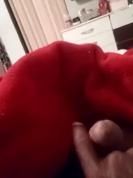 rodrig2107 online show from April 2026 12:45:02 AM