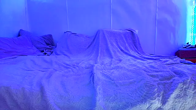 Amira bayby online show from September 2025 02:46:02 AM