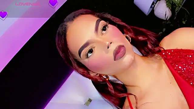 Diva Smith02 online show from May 2026 11:29:01 AM